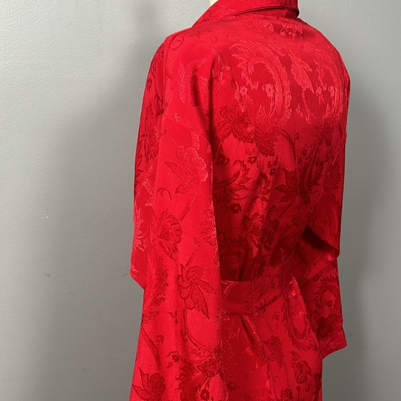 Vintage Victoria’s Secret Maxi / Long Belted Robe size P / S - Picture 11 of 16